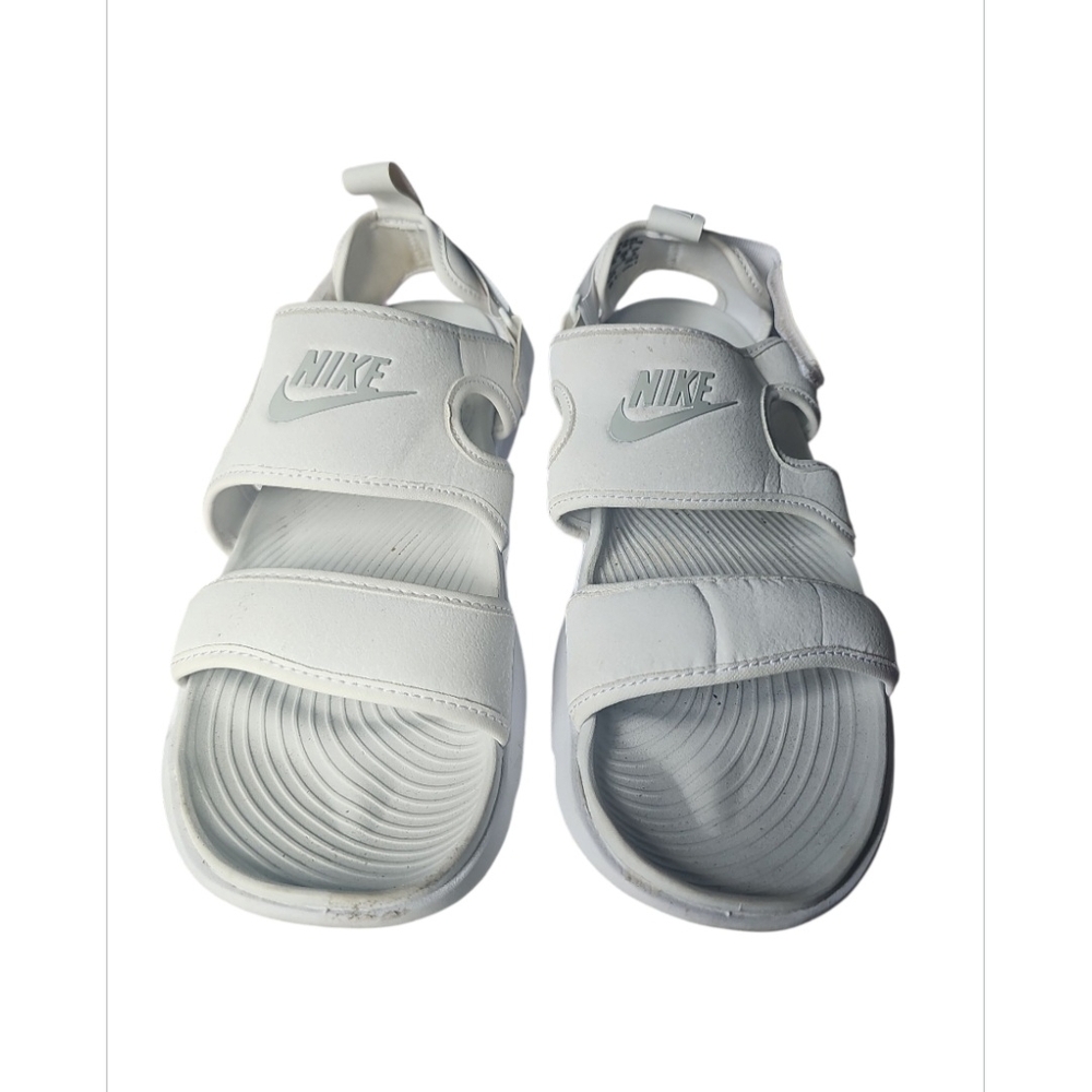 Nike men"s White Sandals